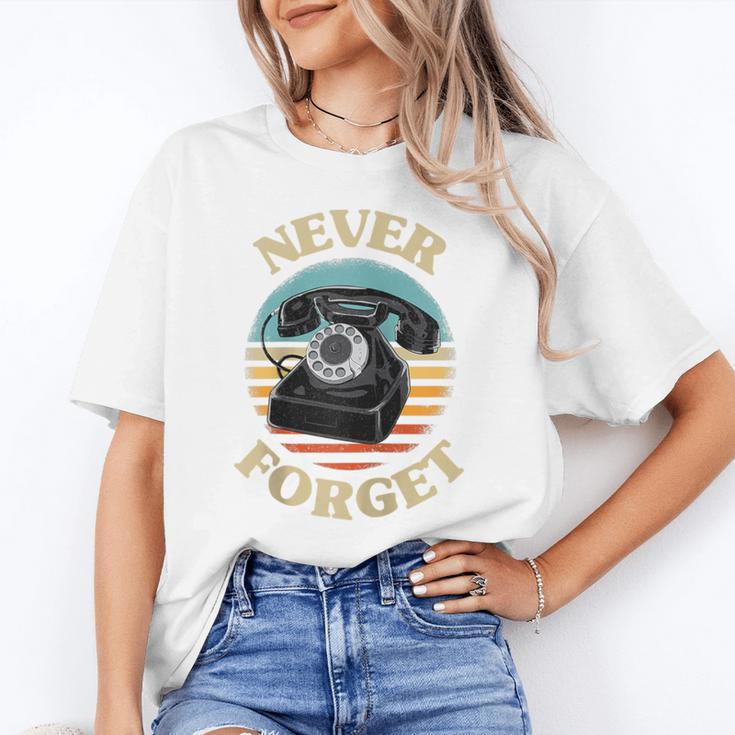 Retro Phone Never Forget Nostalgia Vintage Raglan Baseball Tee Unisex T-Shirt