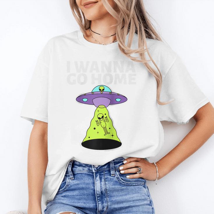 I Wanna Go Home Introvert UFO UAP Flying Saucer Trippy Alien Raglan Baseball Tee Unisex T-Shirt