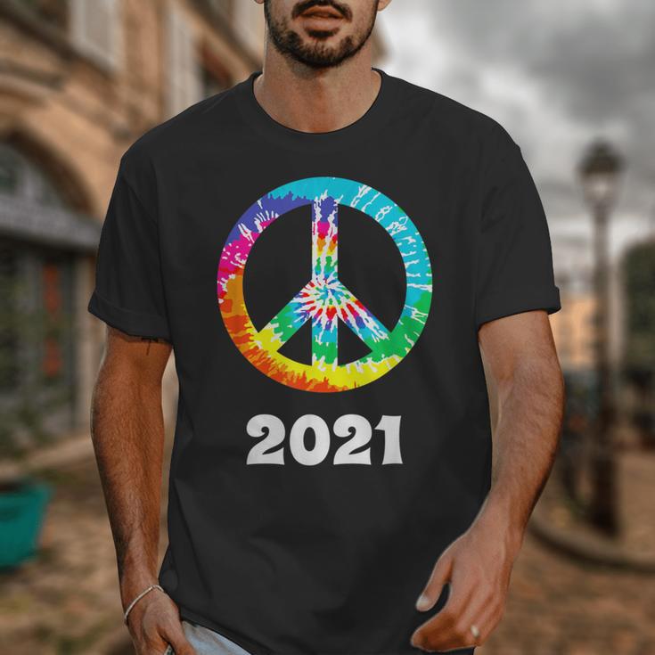 2021 Graduation Class Year Tie Dye Peace Sign Graduate Shirt Unisex T-Shirt