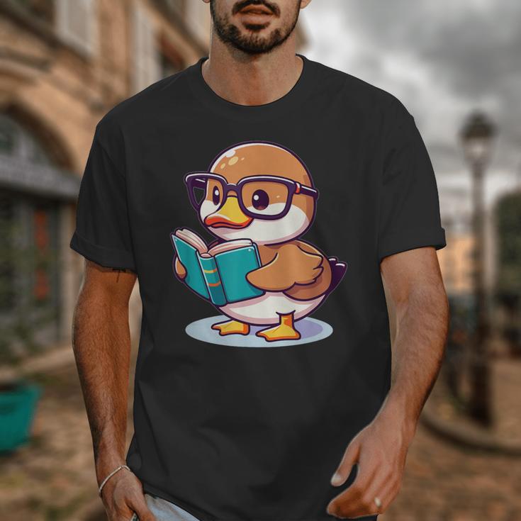 Adorable Book Lover Mallard Duck With Reading Glasses Cute Unisex T-Shirt