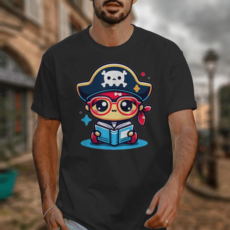 Adorable Book Lover Pirate With Reading Glasses Cute Unisex T-Shirt