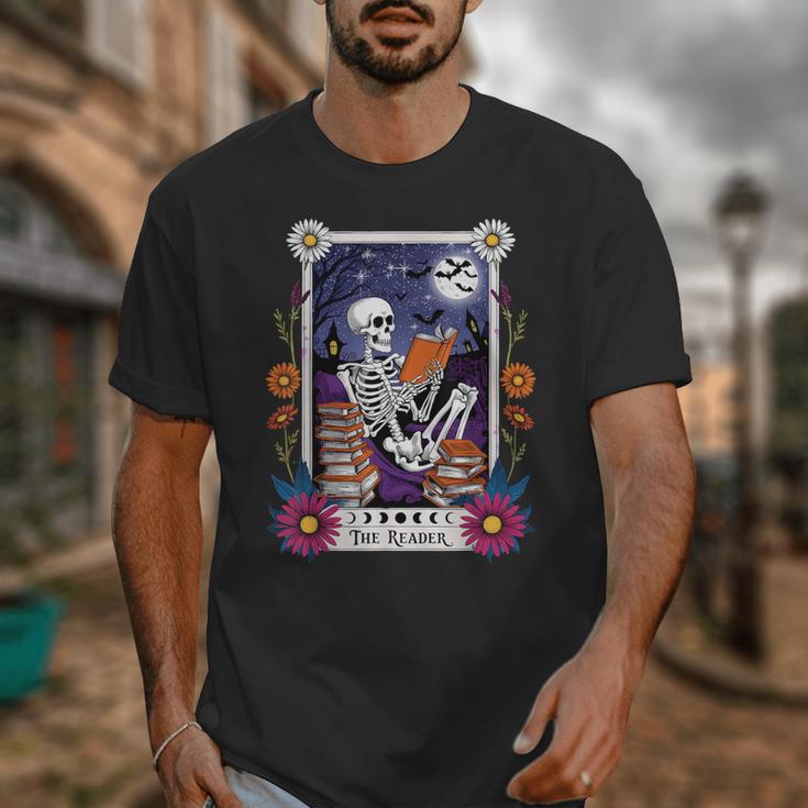 Book Lover Tarot Card The Reader Mystic Skeleton Unisex T-Shirt