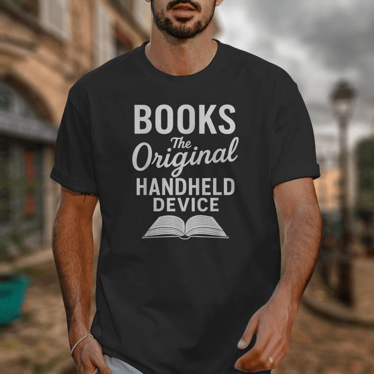 Books The Original Handheld Device – Reading Unisex T-Shirt
