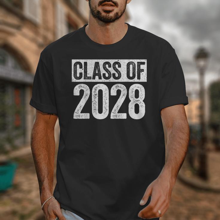 Class Of 2028 Shirt Senior 2028 Graduation Unisex T-Shirt