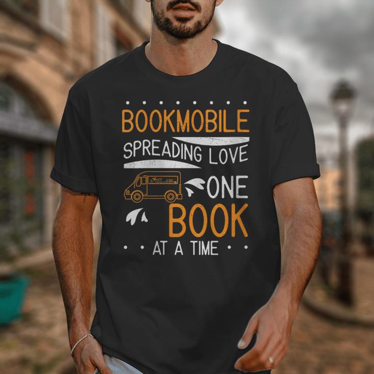 Cool Bookmobile Librarian Spreading Love One Book At A Time Unisex T-Shirt