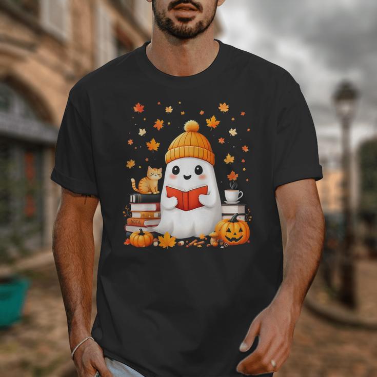 Cute Beanie Ghost Bookworm Cozy Book Reading Halloween Unisex T-Shirt