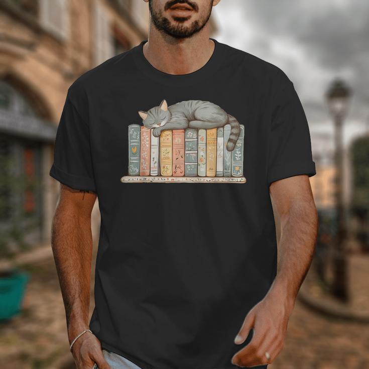 Cute Cat Sleeping On Books Unisex T-Shirt