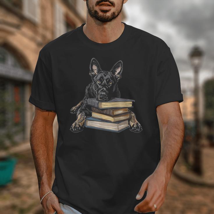 Dutch Shepherd Books Reading Dog Breed Graphic Unisex T-Shirt