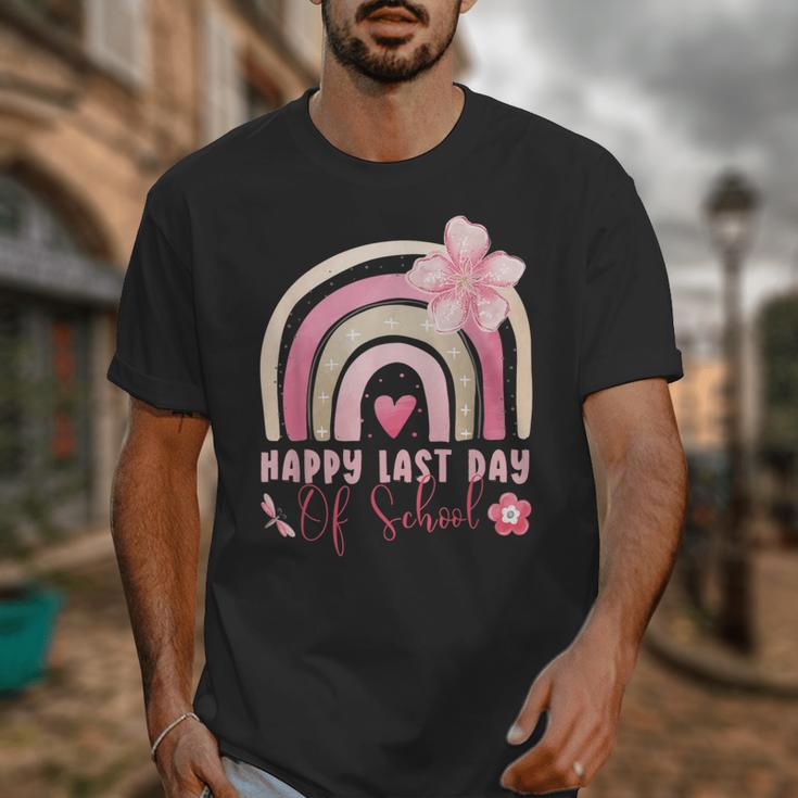 Fun Happy Last Day Of School Girl Student Graduation Rainbow Unisex T-Shirt