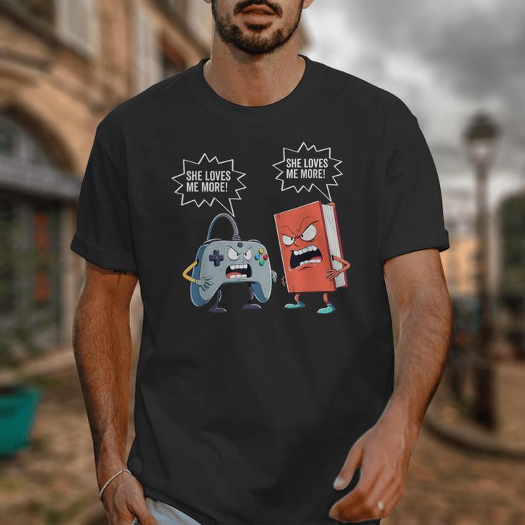 Gamer Book Lover Girl Women Bookworm Video Gaming Daughter Unisex T-Shirt