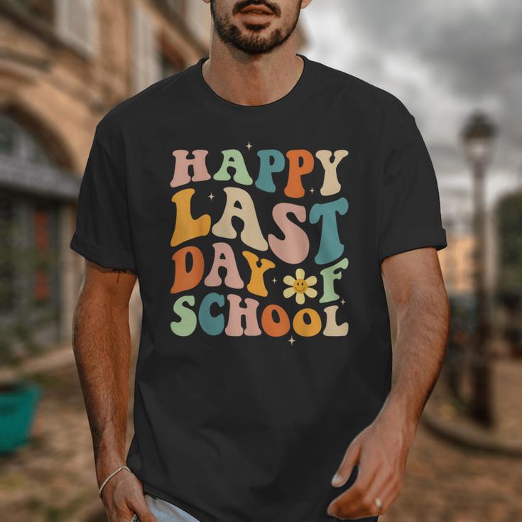 Happy Last Day Of School Groovy Teacher Student Graduation Unisex T-Shirt