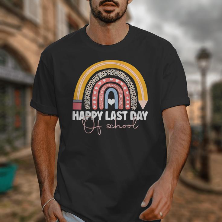 HAPPY LAST OF DAY SCHOOL Rainbow Teacher Student Graduation Unisex T-Shirt