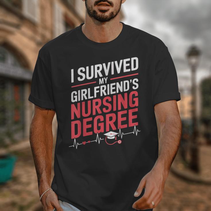 Nurse Graduation I Survived My Girlfriends Nursing Degree Unisex T-Shirt