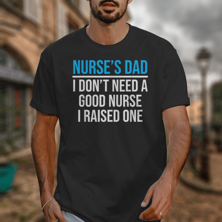 Nurse's Dad Father Nursing School Graduation Unisex T-Shirt