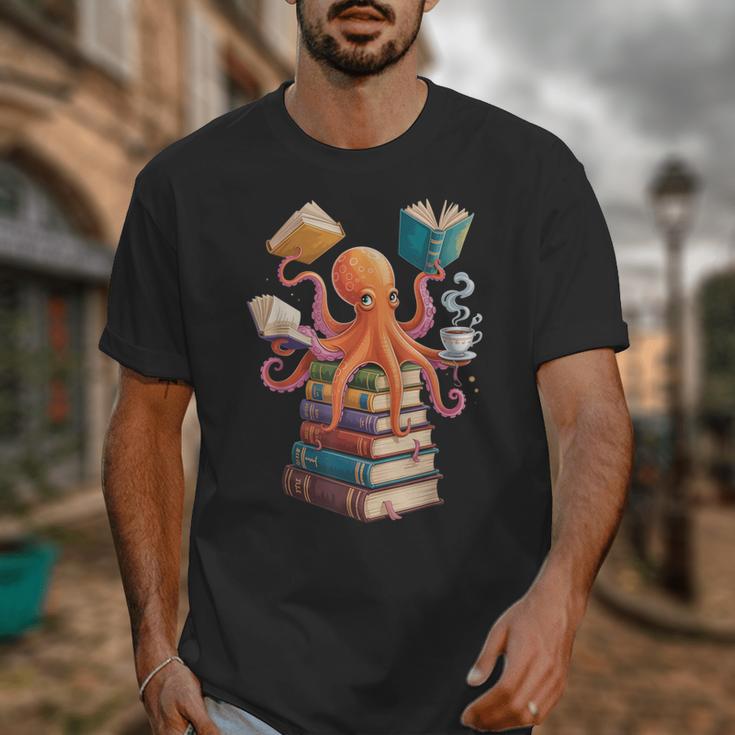 Octopus Book Reading Book Reader Ocean Octopus Unisex T-Shirt