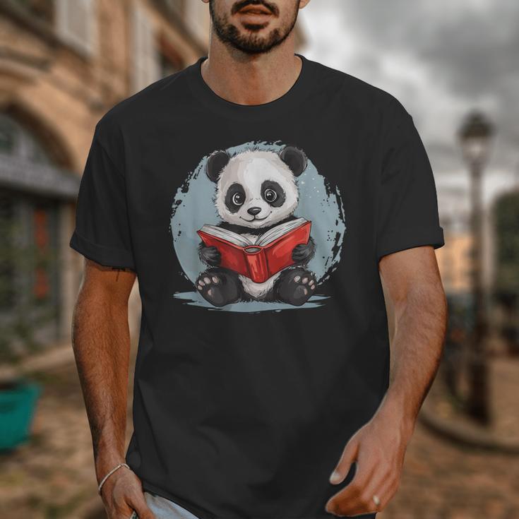 Panda With Book For Reading Enthusiasts Unisex T-Shirt