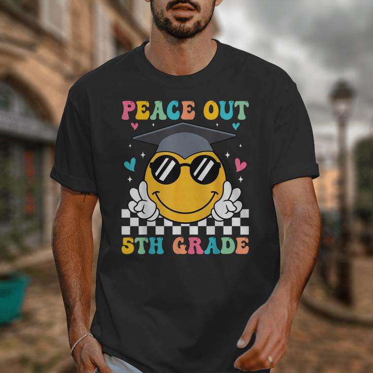 Peace Out 5th Grade Graduation Last Day Of School Unisex T-Shirt
