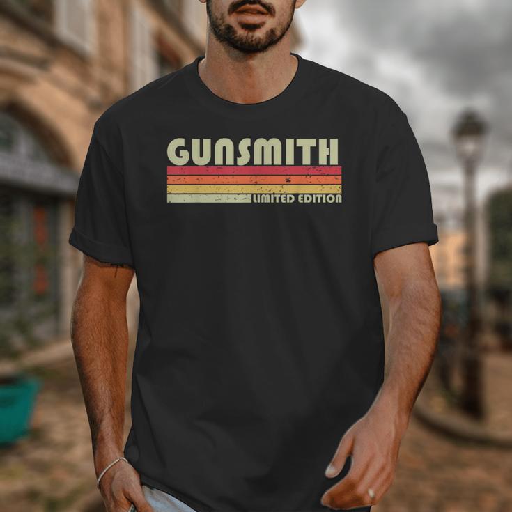 Personal Christmas Retro Vintage Graduation Gunsmith Job Title Profession Birthday Worker Idea Unisex T-Shirt