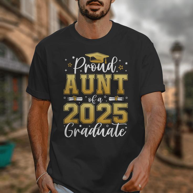 Proud Aunt Of a 2025 Graduate Class Of 2025 Graduation Women Unisex T-Shirt