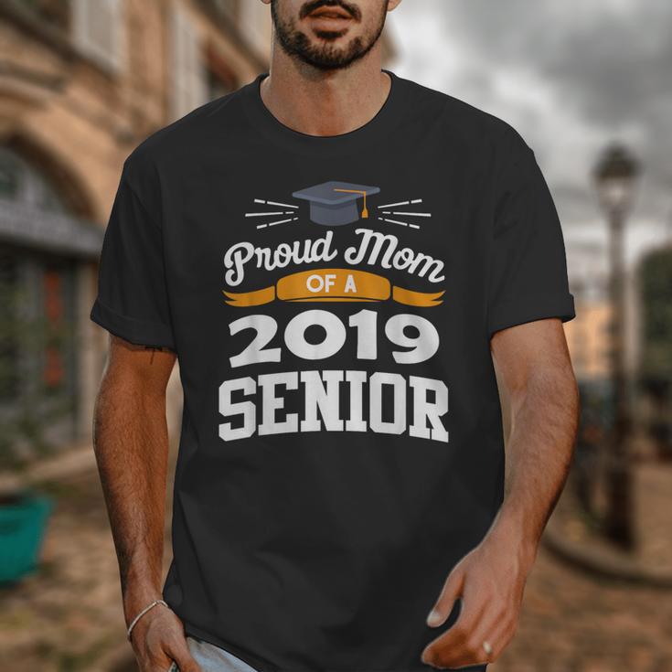 Proud Mom Of A 2019 Senior Graduation Class Outfit T-Shirt Unisex T-Shirt