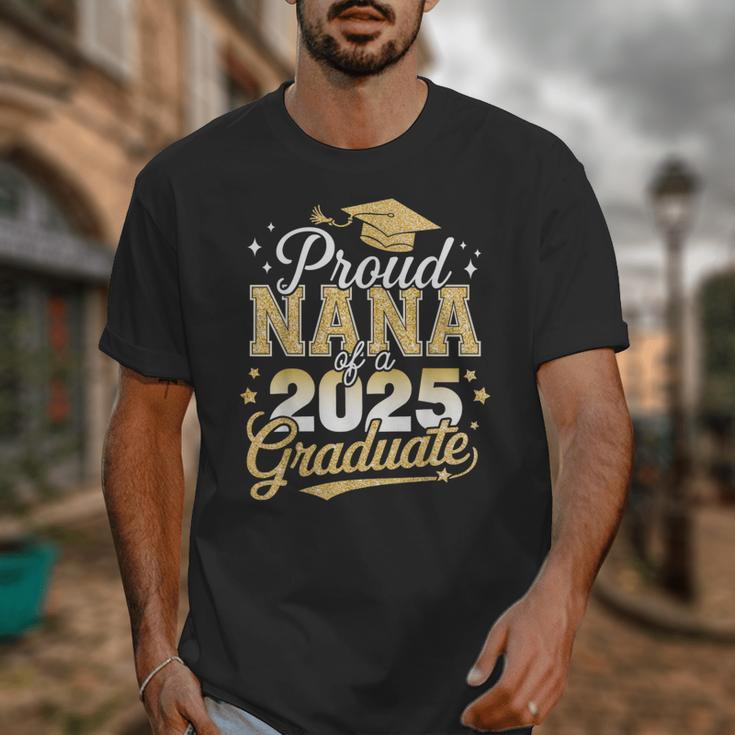 Proud Nana Of a Class Of 2025 Graduate Senior Graduation Unisex T-Shirt