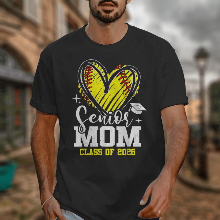 Proud Senior Mom Class Of 2026 Softball Graduation Heart Unisex T-Shirt