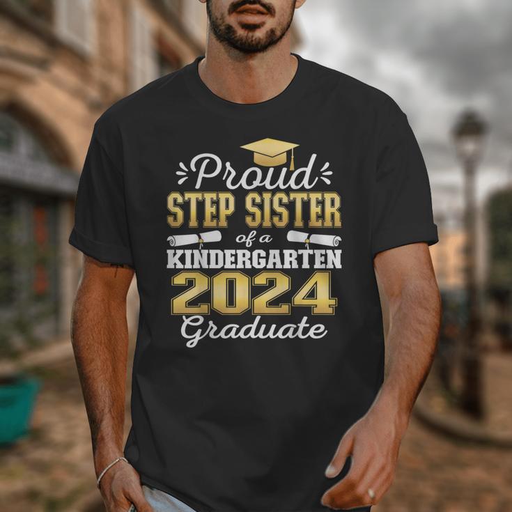 Proud Step Sister Of Kindergarten Graduate 2024 Graduation Unisex T-Shirt