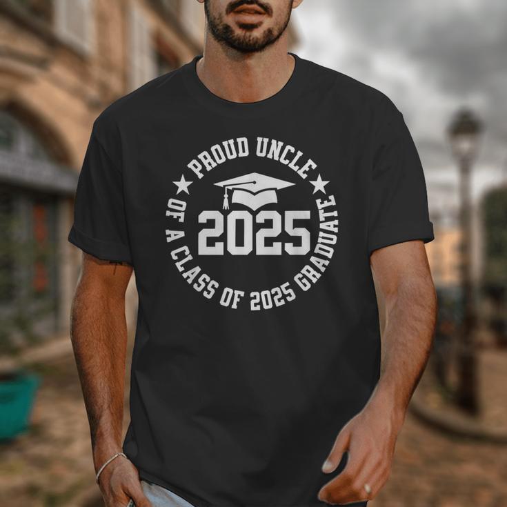 Proud Uncle Of a Class Of 2025 Graduate Graduation 2025 Unisex T-Shirt