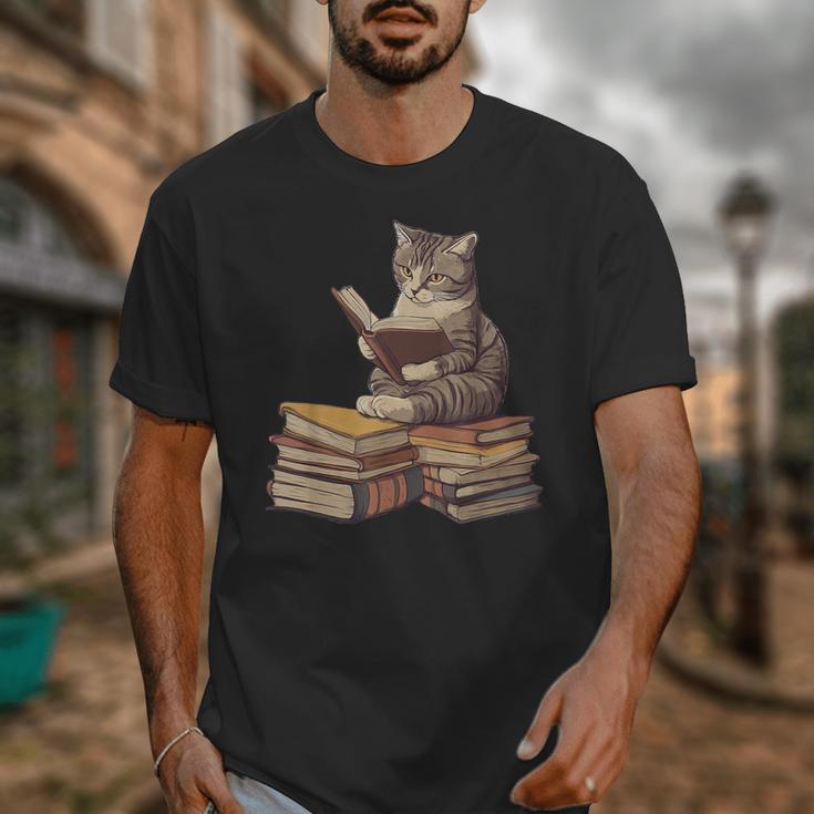 Reading Cat Book Lover Unisex T-Shirt
