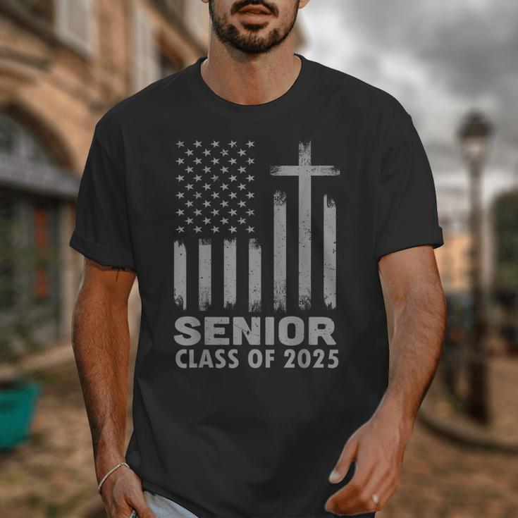 Senior Class Of 2025 USA Flag Cross Christian Graduation Unisex T-Shirt