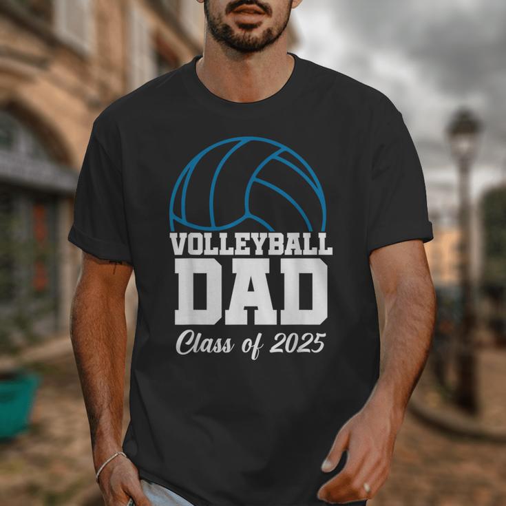 Senior Volleyball Dad Class Of 2025 Graduation Graduate Unisex T-Shirt