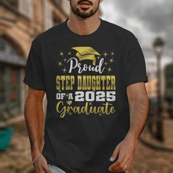 Super Proud Step Daughter Of 2025 Graduate Graduation Family Unisex T-Shirt