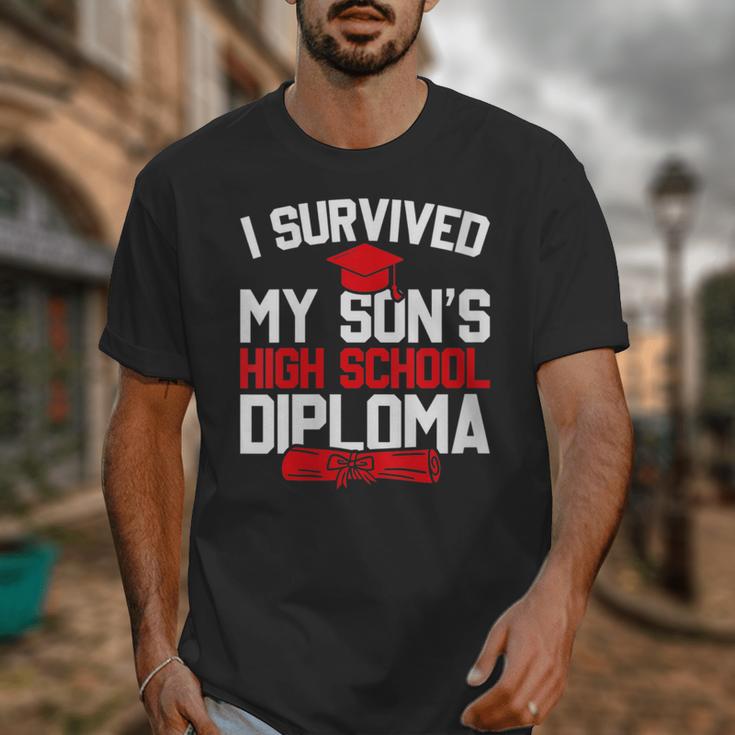 I Survived My Son's High School Diploma Graduation Unisex T-Shirt