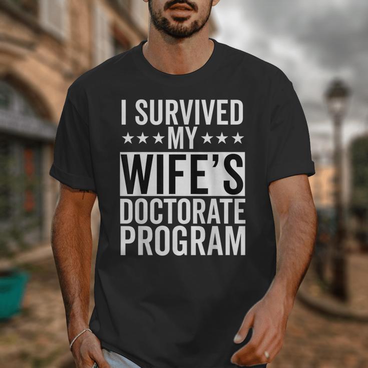 i Survived My Wife Doctorate Program PHD Wife Graduation Unisex T-Shirt