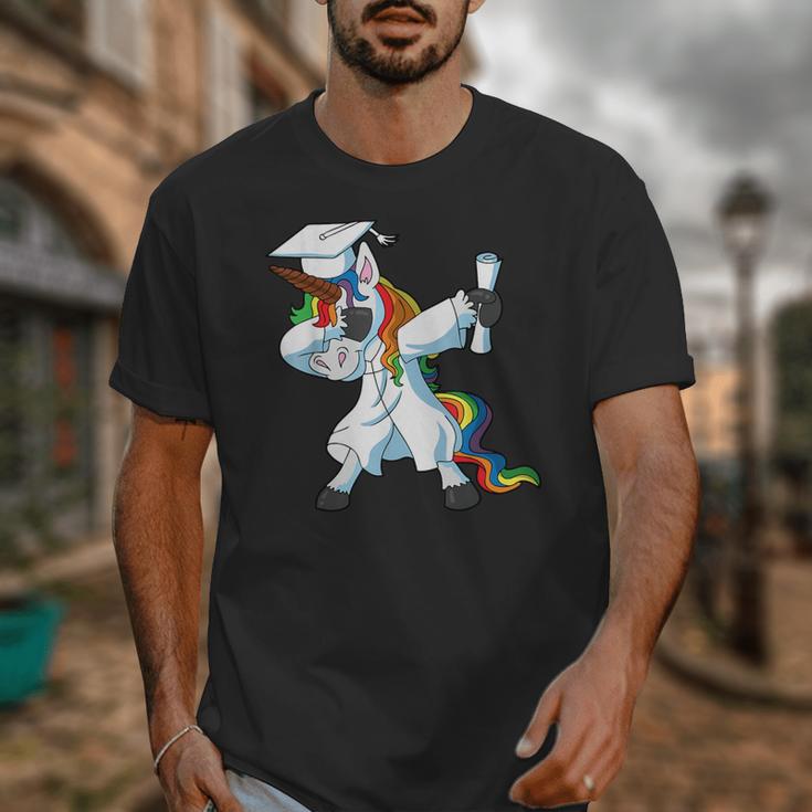 Unicorn Student Graduation 2022 Boys Girls Teenagers Teen Unisex T-Shirt
