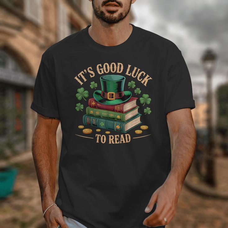 Vintage It's Good Luck To Read St Patrick's Day Book Lucky Unisex T-Shirt