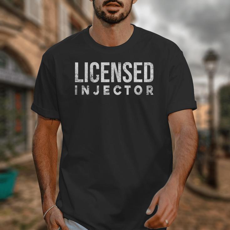 Vintage Licensed Injector Graduation Licensed Nurse Injector Unisex T-Shirt