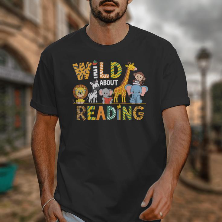 Wild About Reading Kid Love Wild Animal Books Back To School Unisex T-Shirt