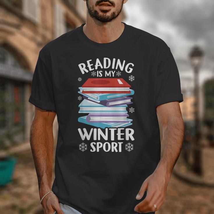 Winter Reading Book Bookworm Winter Unisex T-Shirt