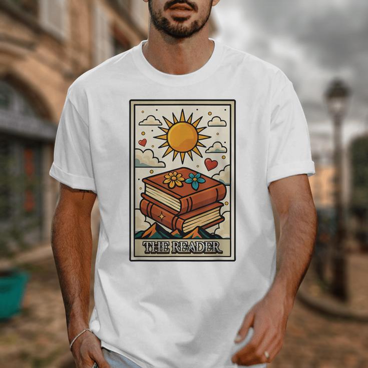 Book Reading Tarot Card The Reader Unisex T-Shirt Book Reading Tarot Card The Reader Unisex T-Shirt