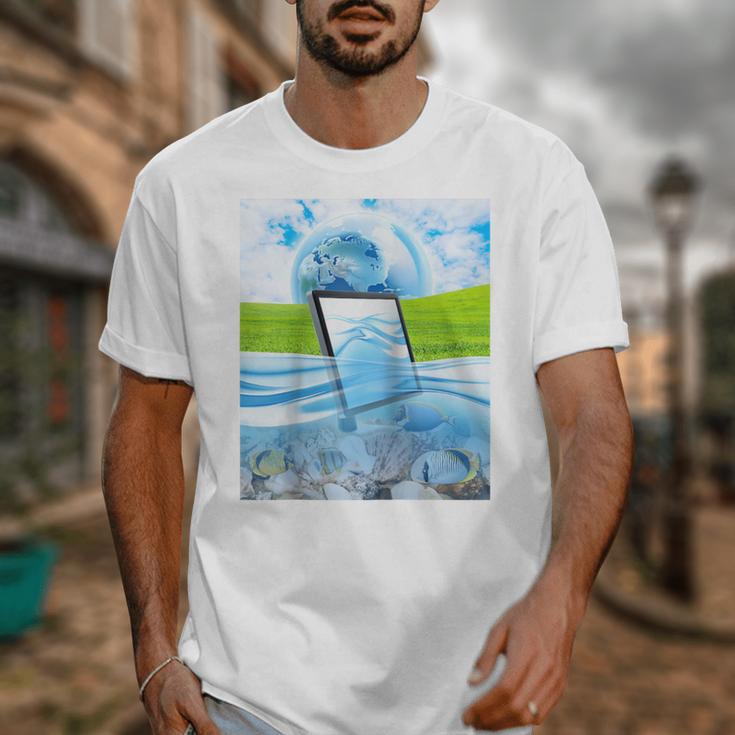 Frutiger Aero Aesthetic Tech Water Fishes Monitor Screen Raglan Baseball Tee Unisex T-Shirt Frutiger Aero Aesthetic Tech Water Fishes Monitor Screen Raglan Baseball Tee Unisex T-Shirt