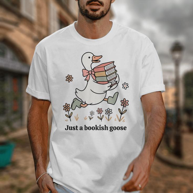 Goose With Books Cute Bookworm Reader Unisex T-Shirt