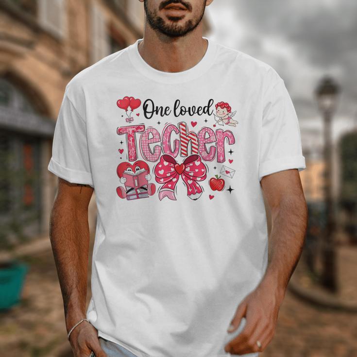HUGvyn One Loved Teacher Valentine Book Heart Reading Bow Unisex T-Shirt