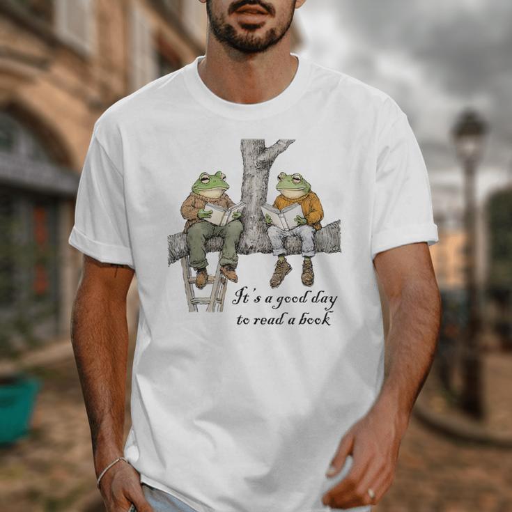 It's A Good Day To Read A Book Frog Toad Unisex T-Shirt It's A Good Day To Read A Book Frog Toad Unisex T-Shirt