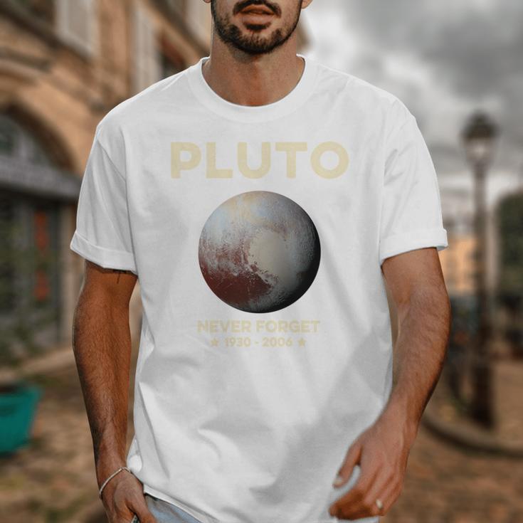 Pluto Never Forget 1930-2006 Planet Space Science Nostalgia Unisex T-Shirt