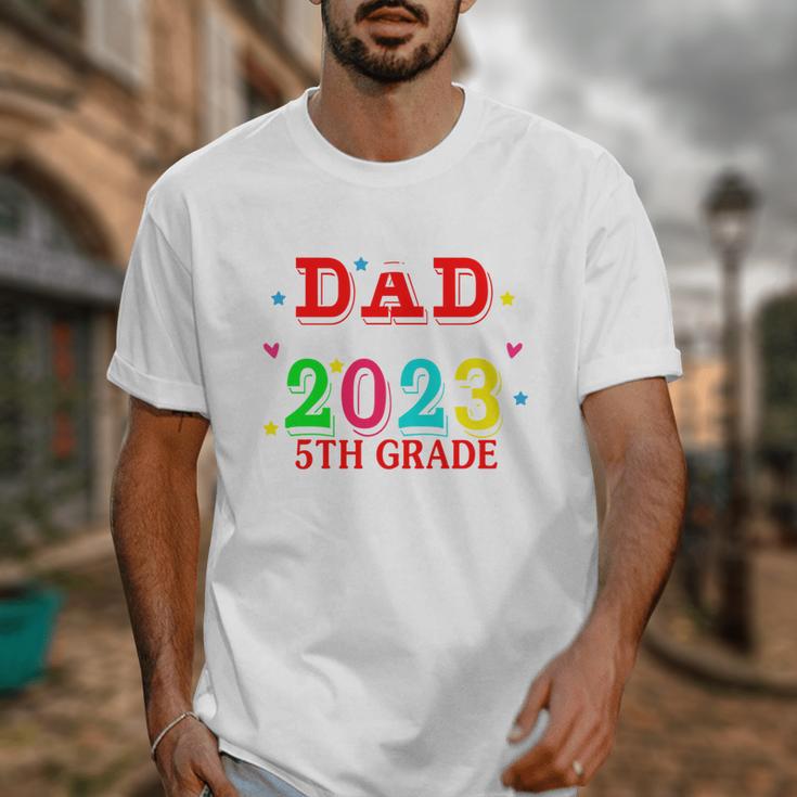 Proud Dad Of A 2023 5th Grade Graduate Graduation Family Unisex T-Shirt