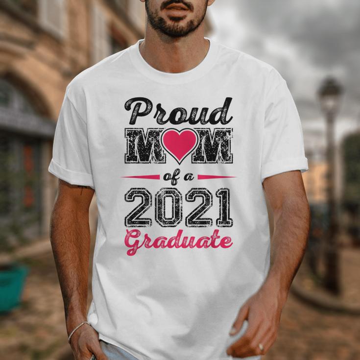 Proud Mom Of A 2021 Graduate Senior Graduation Unisex T-Shirt