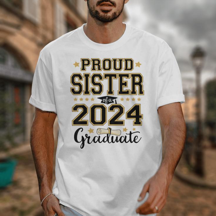 Proud Sister Of A 2024 Graduate Senior Graduation Unisex T-Shirt