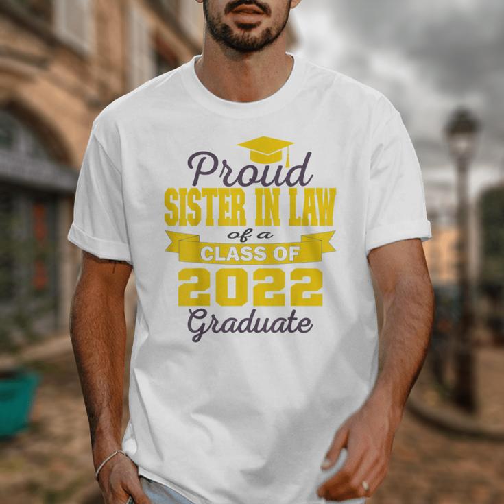 Proud Sister In Law Of 2022 Graduate Class 2022 Graduation Unisex T-Shirt
