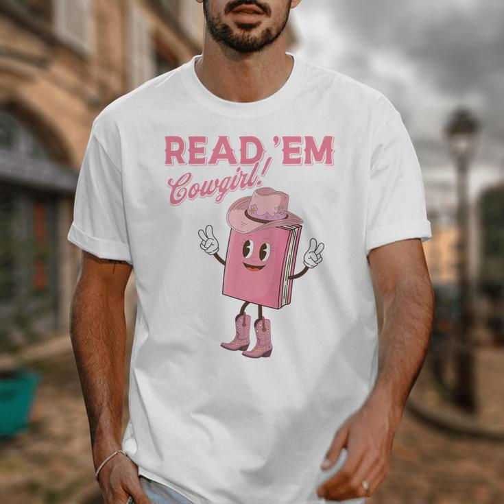 Read 'Em Western Cowgirl Retro Groovy Reading Books Unisex T-Shirt Read 'Em Western Cowgirl Retro Groovy Reading Books Unisex T-Shirt